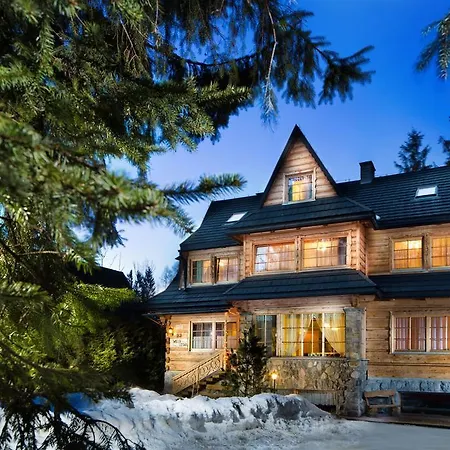 Homestay Lesna *