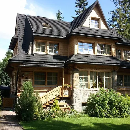 Homestay Lesna *