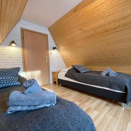 Privatunterkunft Lesna *